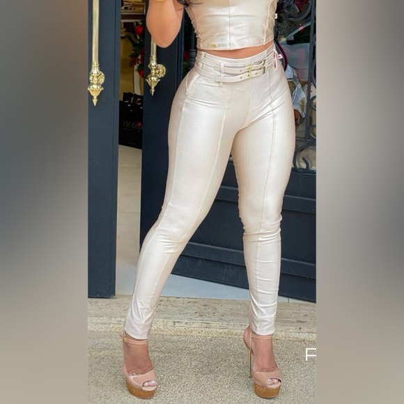 439- S/M GLAM PANTS CHAMPAGNE COLOR (π§π· Imported) - Picture 1 of 4